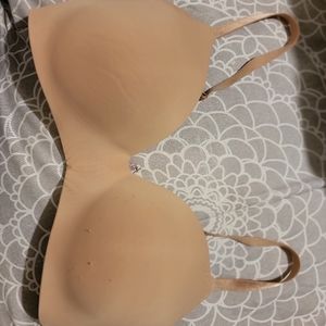 Victoria's secret bra 38DD